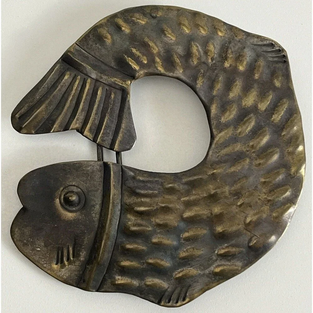 Brass Fish Belt / Scarf Holder Fashion Statement 4.5